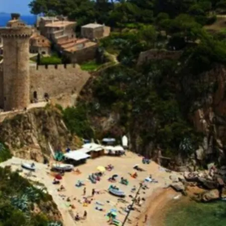 Tossa De Mar, Miramar Con Piscina * 또사데마르