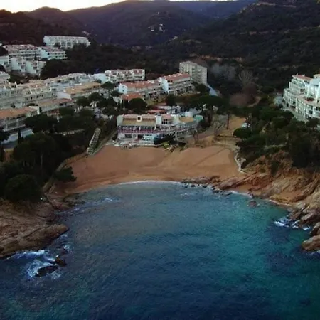 Tossa De Mar, Miramar Con Piscina 또사데마르