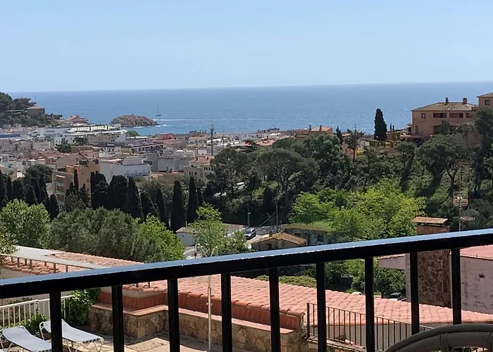 TOSSA DE MAR, MIRAMAR con piscina *