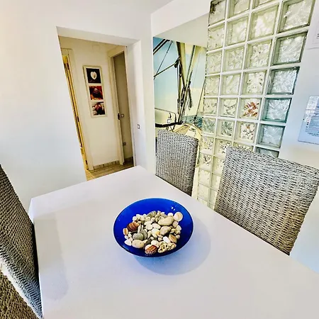 Apartment Miramar , Tossa De Mar, Con Piscina