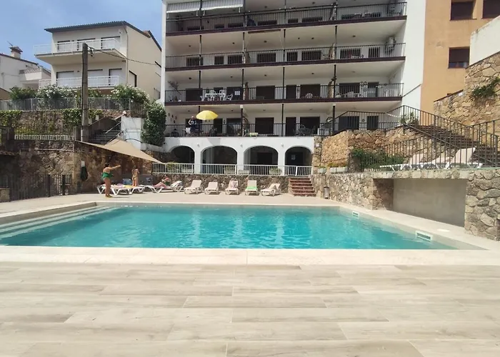Miramar , Tossa De Mar, Con Piscina